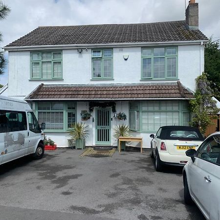 Barrs Court Beds Bed & Breakfast Warmley Exterior foto